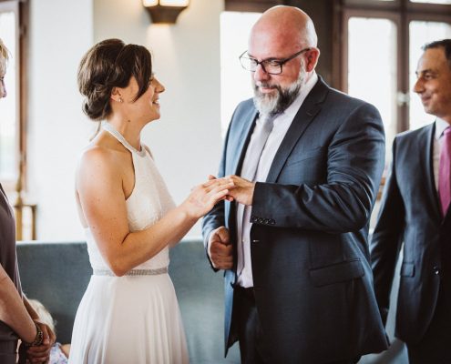 Hochzeit in Schweinfurt, Hochzeitsfotos, Hochzeitsbilder, Hochzeitsreportage, Nike und Stefan, Standesamt Schweinfurt, Hochzeit 2017, Standesamt Schweinfurt, Hochzeitsfotograf Schweinfurt